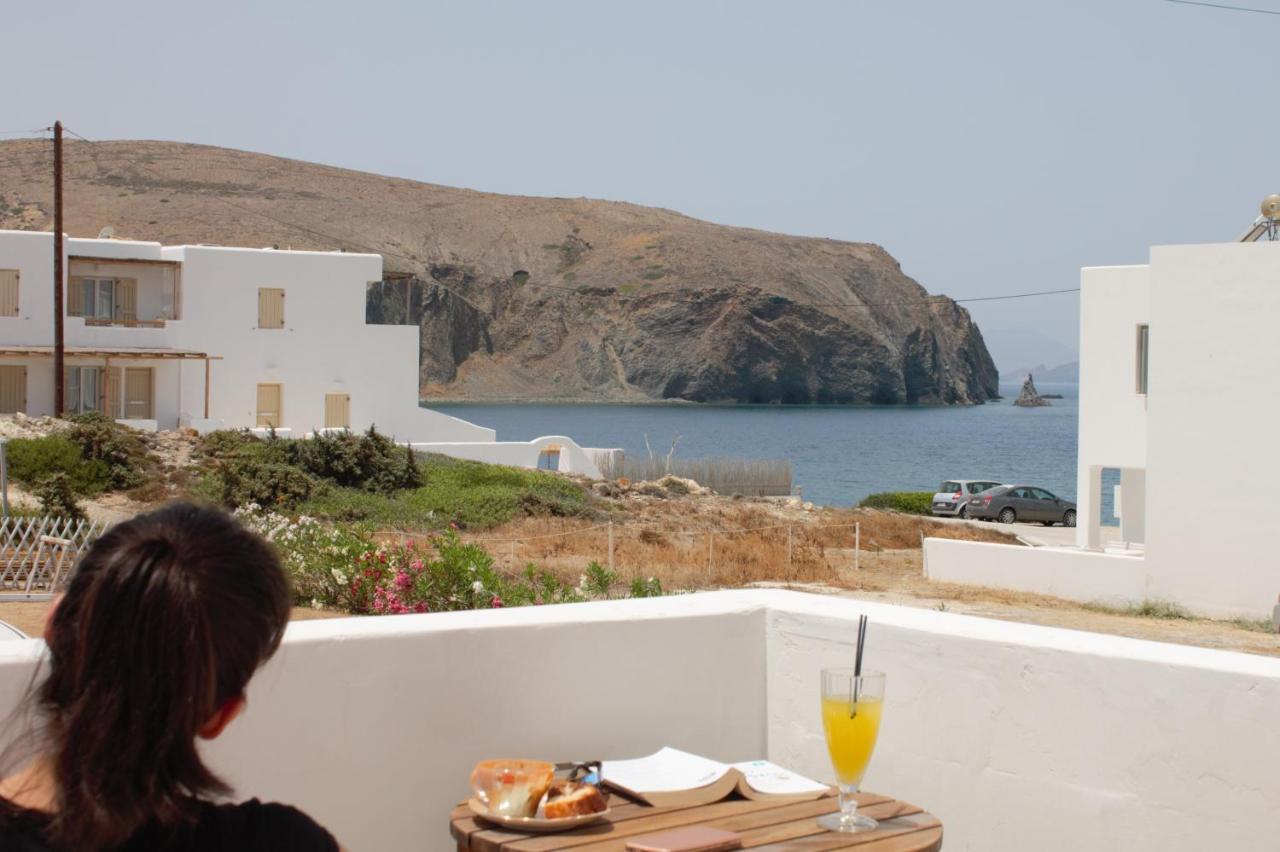 V-Rooms In Milos Cyclades بولونيا المظهر الخارجي الصورة